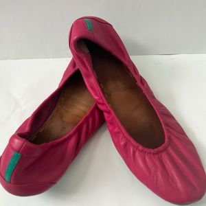 Tieks flats